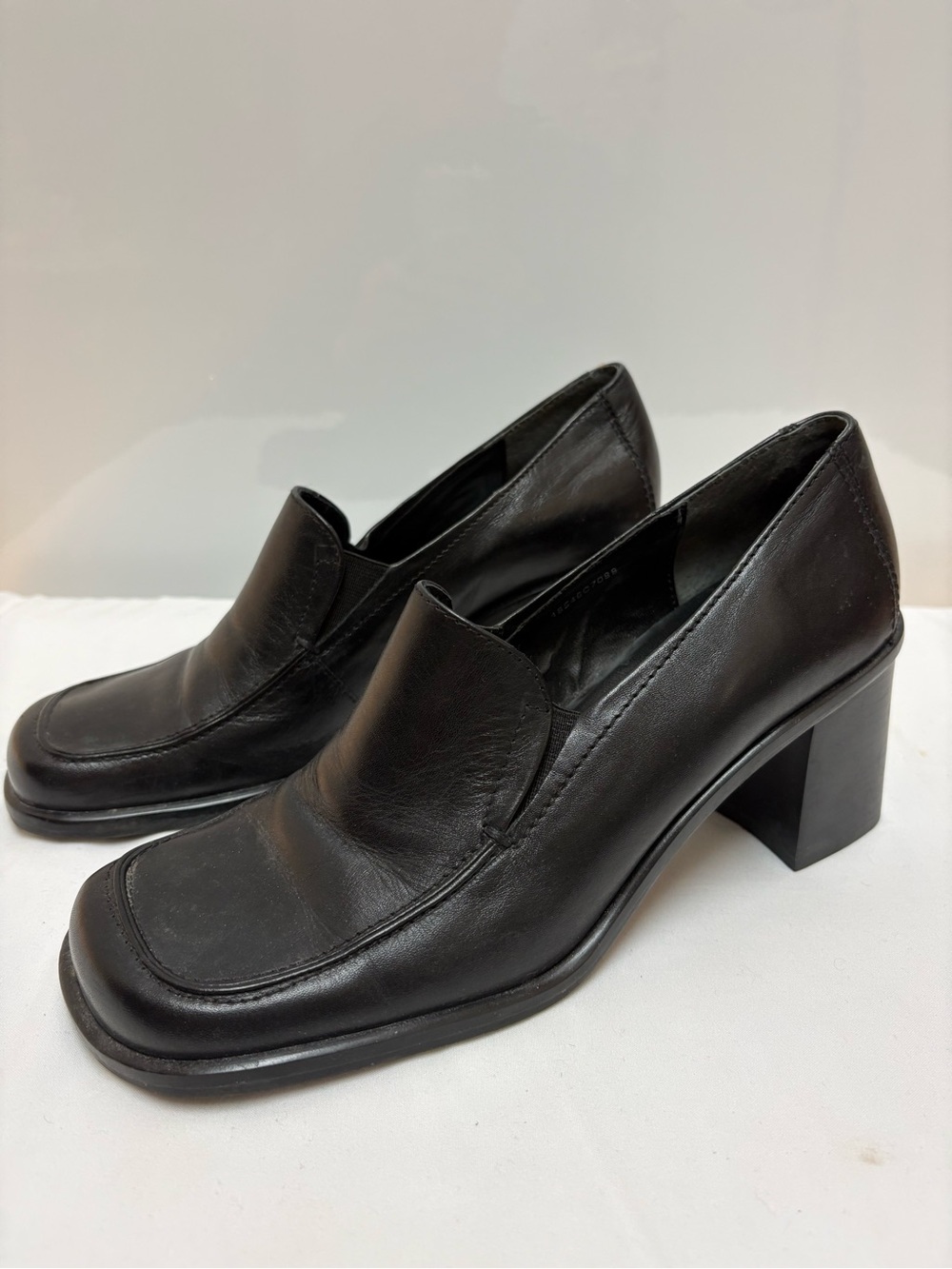 Vintage Rinaldi Black Leather Heeled Loafers Square Toe 7M